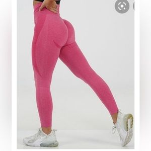 Crimson seamless contouring leggings